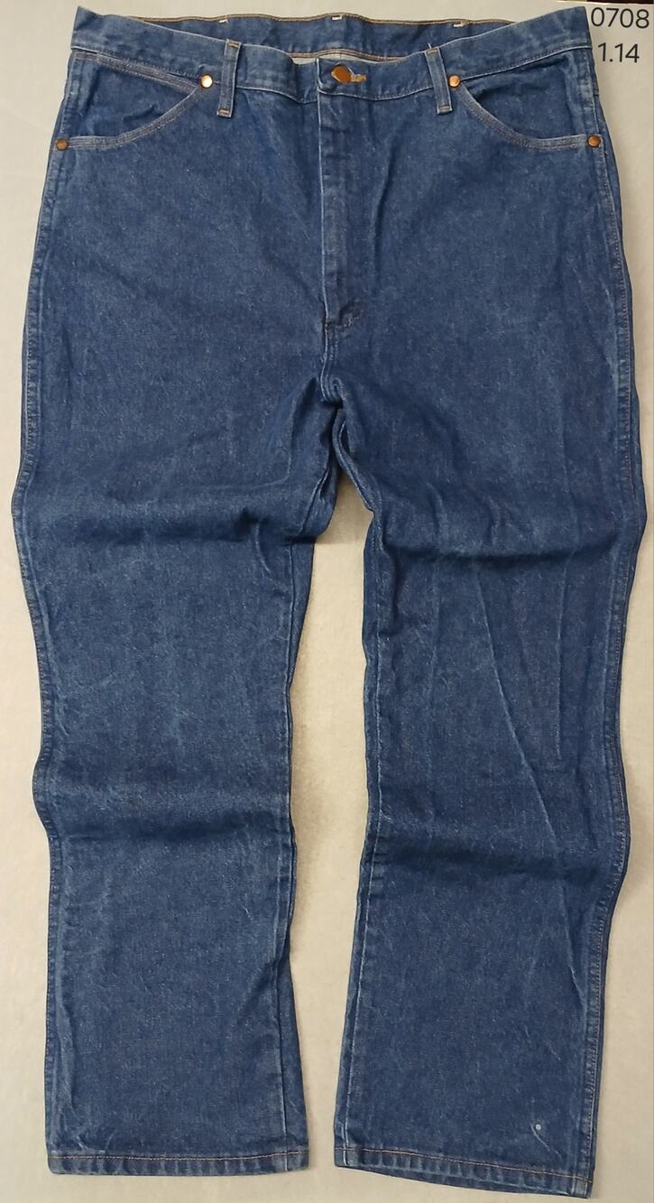 Wrangler (40x32) Men's Straight Fit Blue Denim Jeans